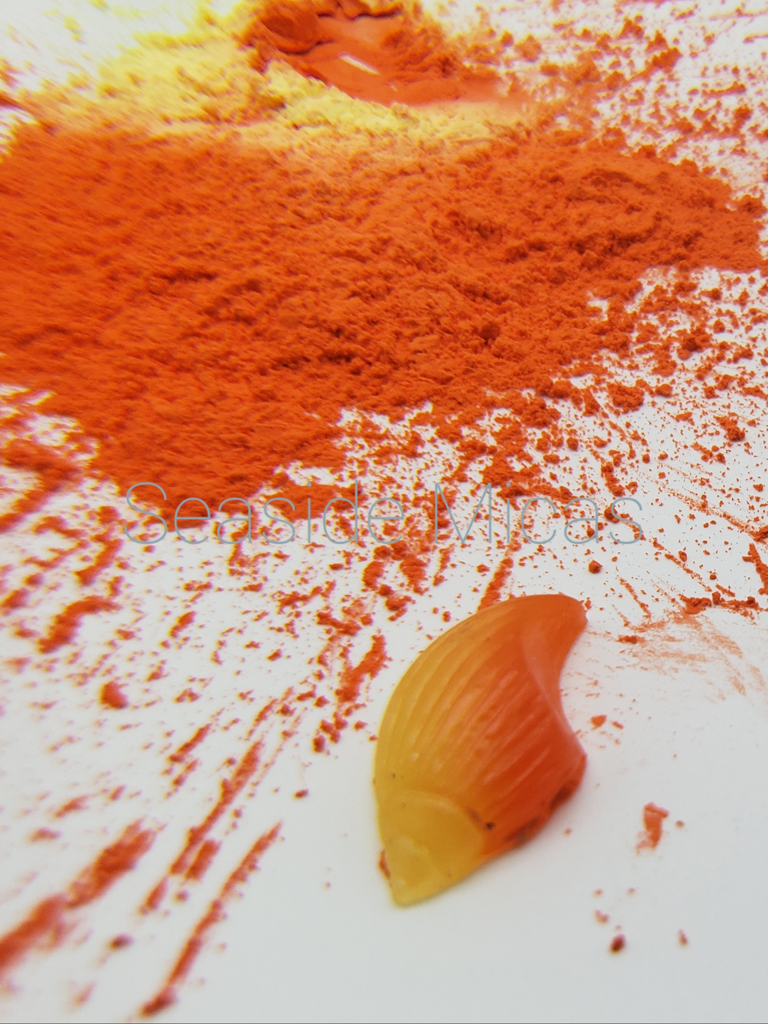 Orange to Colorless Thermochromic Pigment